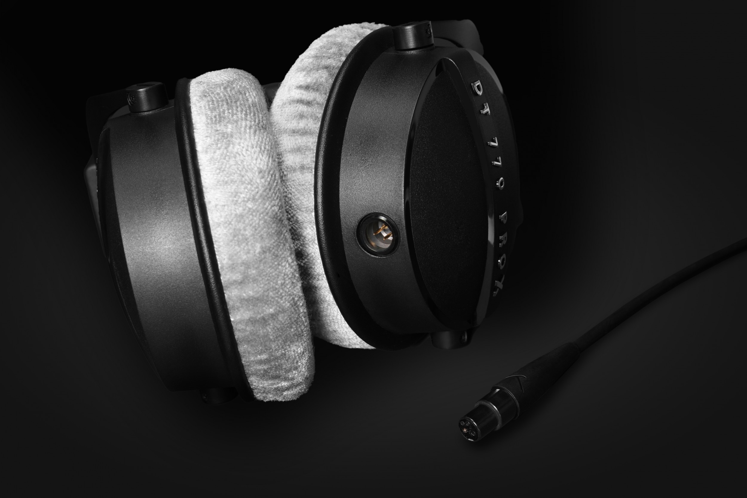 Dt Pro X Limited Edition Studio Headphones Beyerdynamic