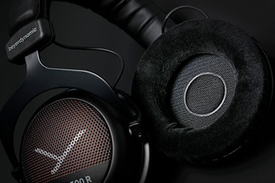 Beyerdynamic TYGR 300 R high quality Gaming/Streaming/Recording Headset