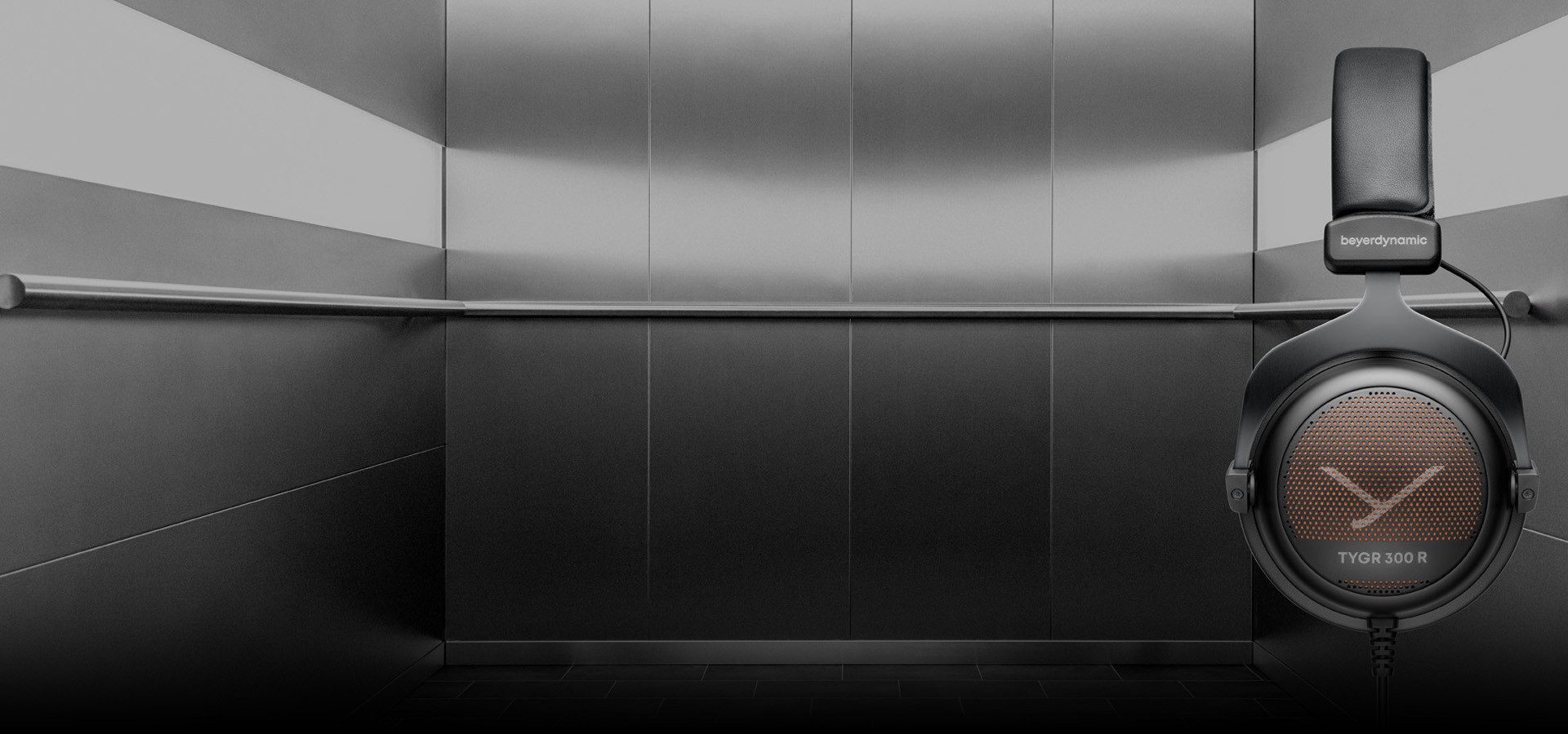 TYGR 300 R: Open-Back Gaming Headphones|beyerdynamic