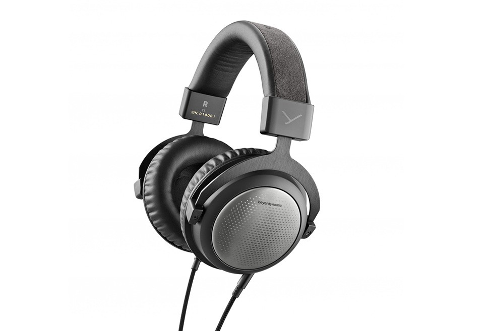 The high-end headphones T1 for top sound quality | beyerdynamic