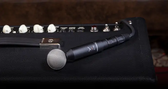 M 130: Dynamic double-ribbon microphone (figure-eight) | beyerdynamic